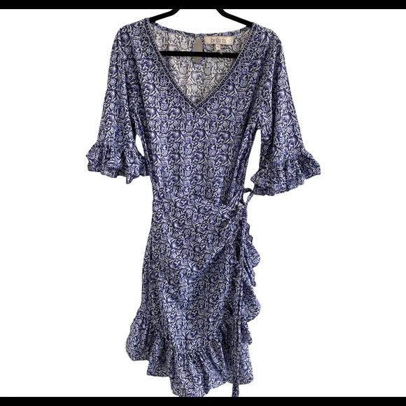 bella tu Dresses & Skirts - Bella Tu blue wrap dress